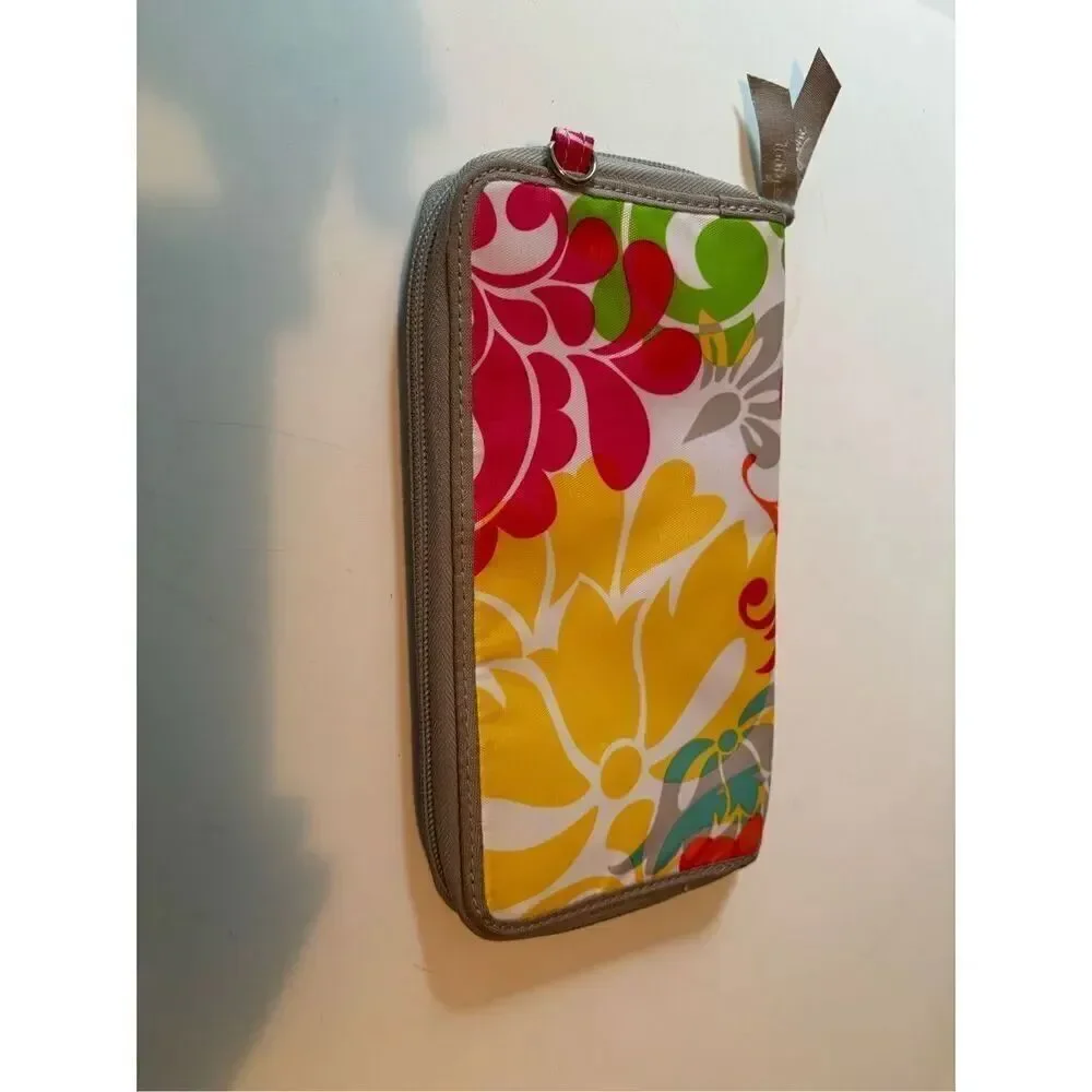 Thirty One Wallet